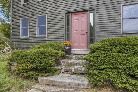 392 Indian Point Road Georgetown ME 04548