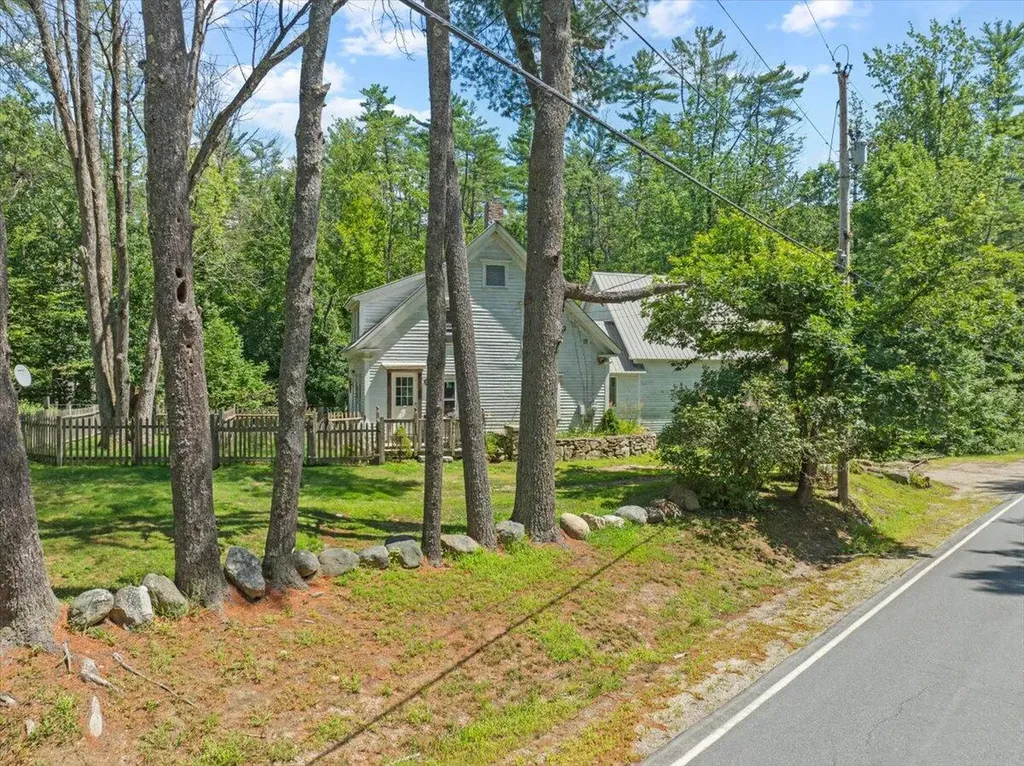839 Brownfield Road Hiram ME 04041