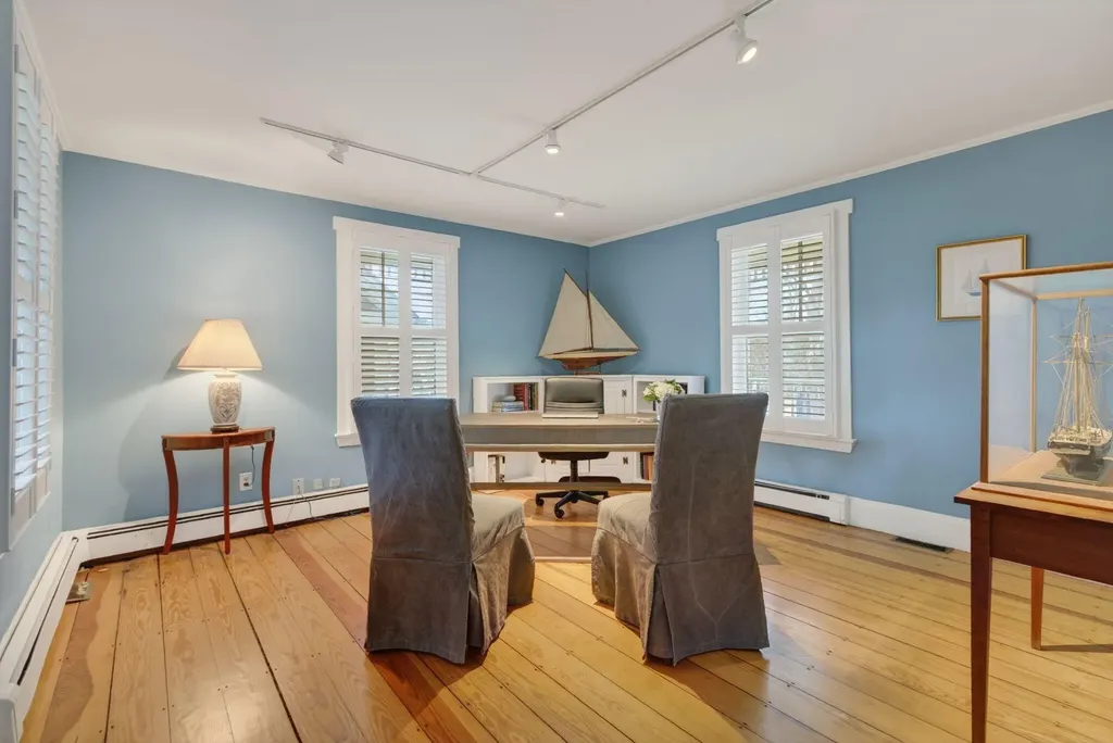 71 Myrtle Avenue South Portland ME 04106