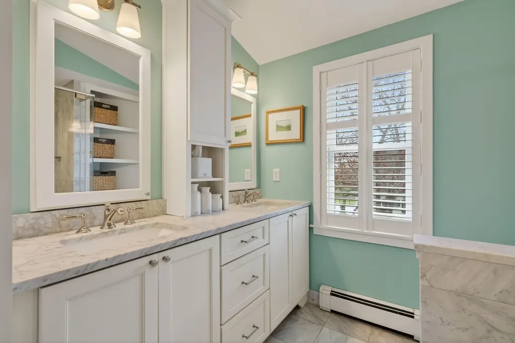 71 Myrtle Avenue South Portland ME 04106