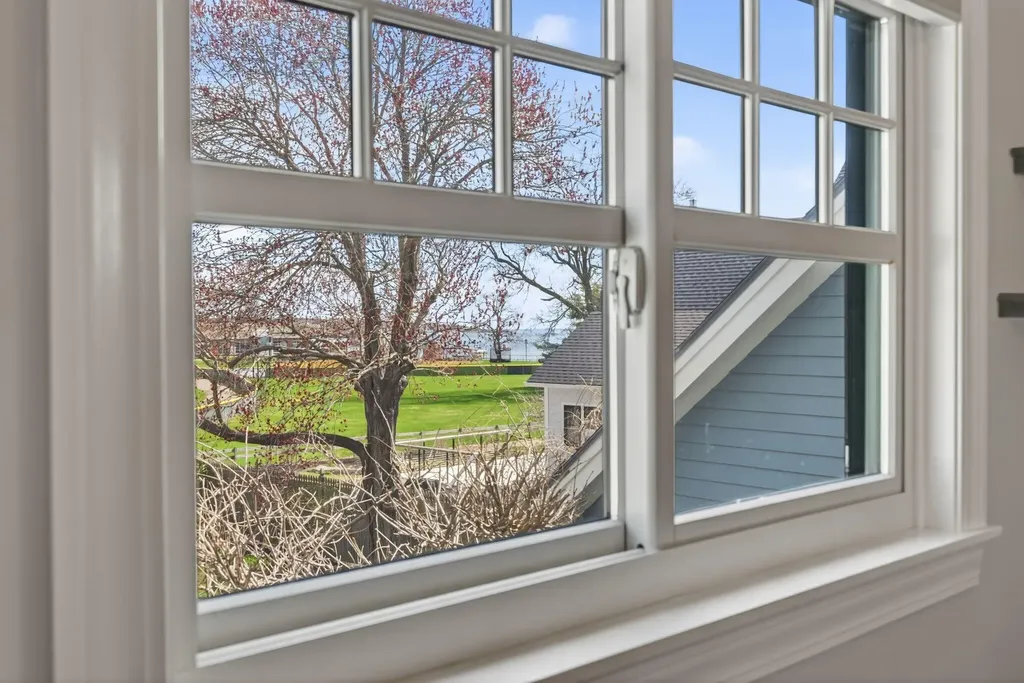 71 Myrtle Avenue South Portland ME 04106