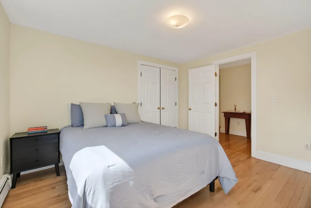 71 Myrtle Avenue South Portland ME 04106