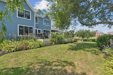 71 Myrtle Avenue South Portland ME 04106