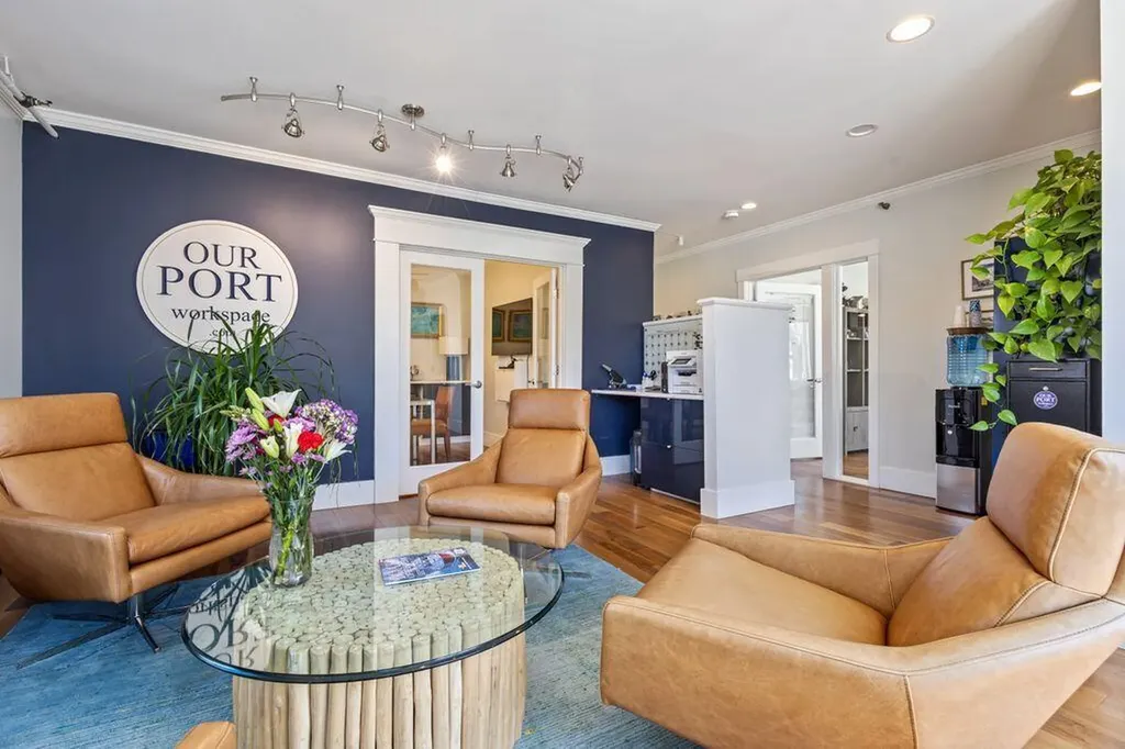 4 Townsend Avenue Boothbay Harbor ME 04538