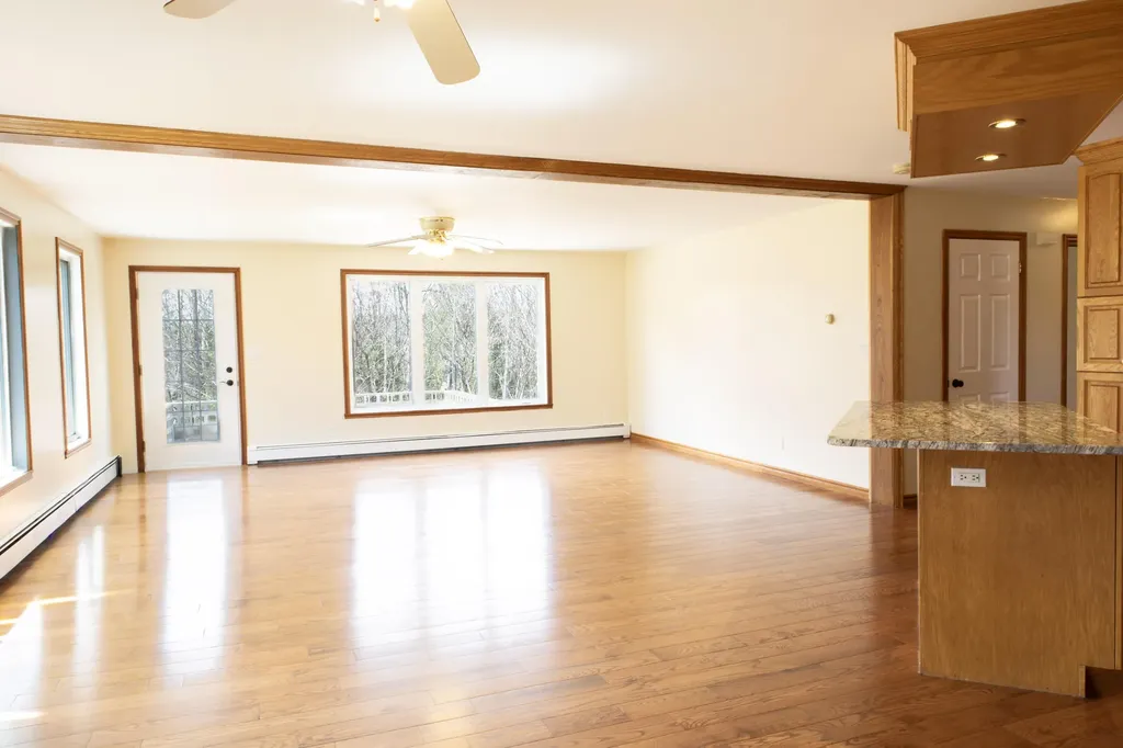 701 U.s. 202 Monmouth ME 04265