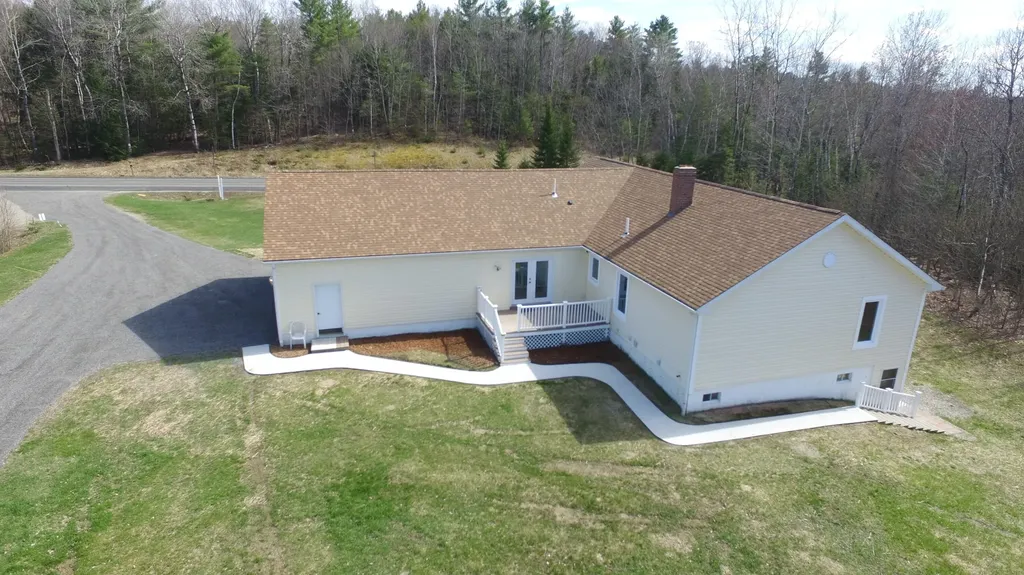 701 U.s. 202 Monmouth ME 04265