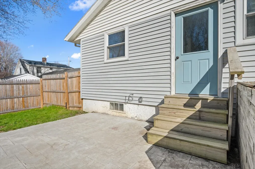 11 Westland Street Bangor ME 04401