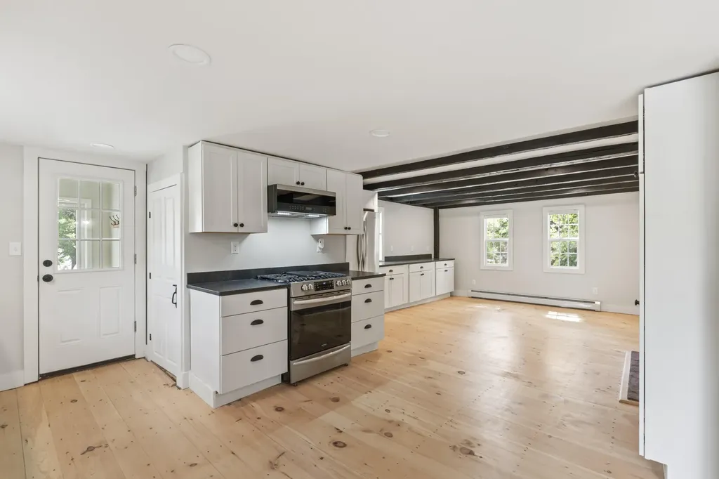 107 Berwick Road Berwick ME 03901