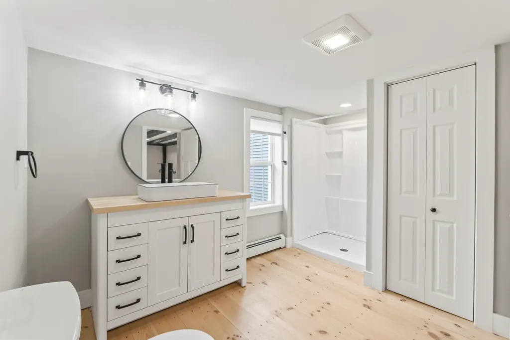107 Berwick Road Berwick ME 03901