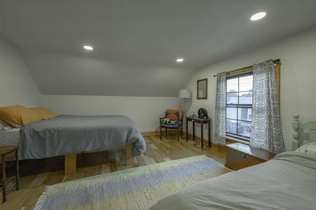7 Hazen Street Norway ME 04268