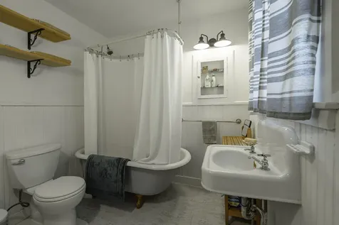 7 Hazen Street Norway ME 04268