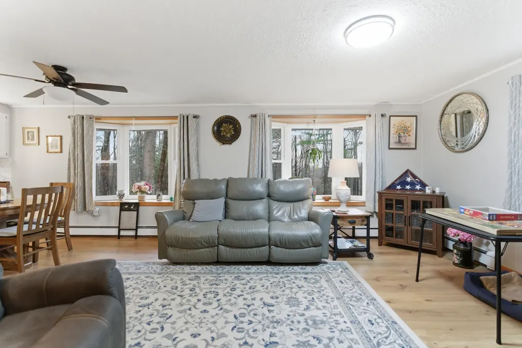 124 Sedgley Road Greene ME 04236