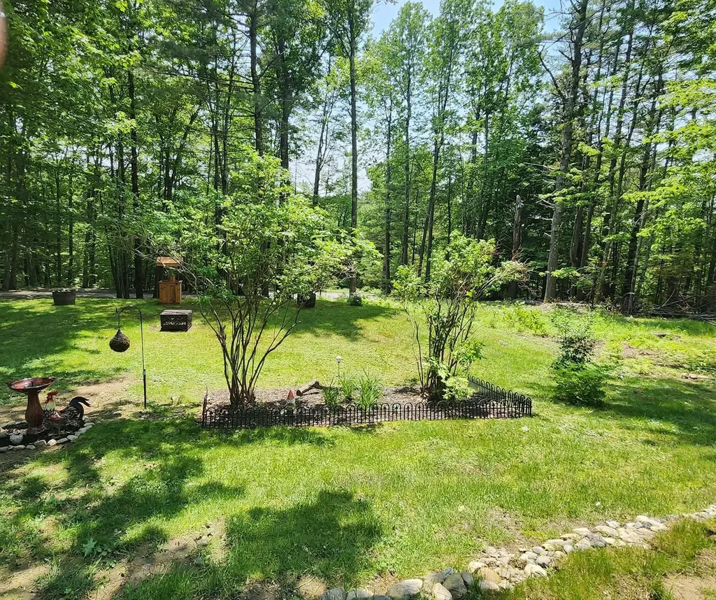 124 Sedgley Road Greene ME 04236