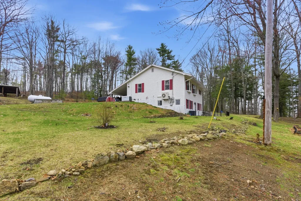 124 Sedgley Road Greene ME 04236