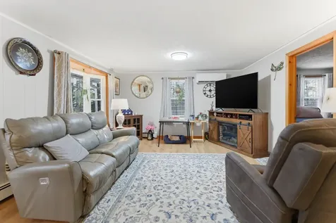 124 Sedgley Road Greene ME 04236