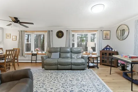 124 Sedgley Road Greene ME 04236