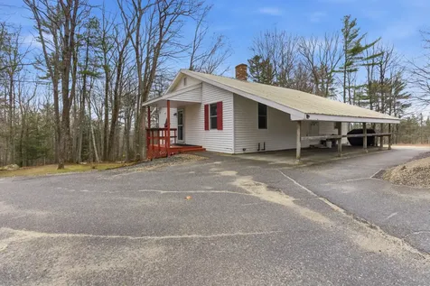 124 Sedgley Road Greene ME 04236