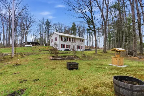 124 Sedgley Road Greene ME 04236