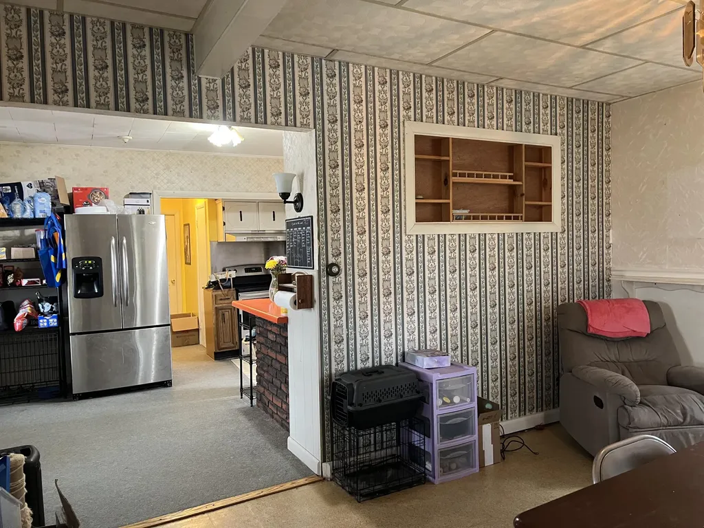 63 Rideout Avenue Lewiston ME 04240
