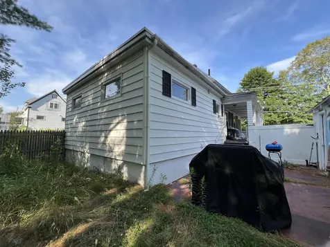 63 Rideout Avenue Lewiston ME 04240