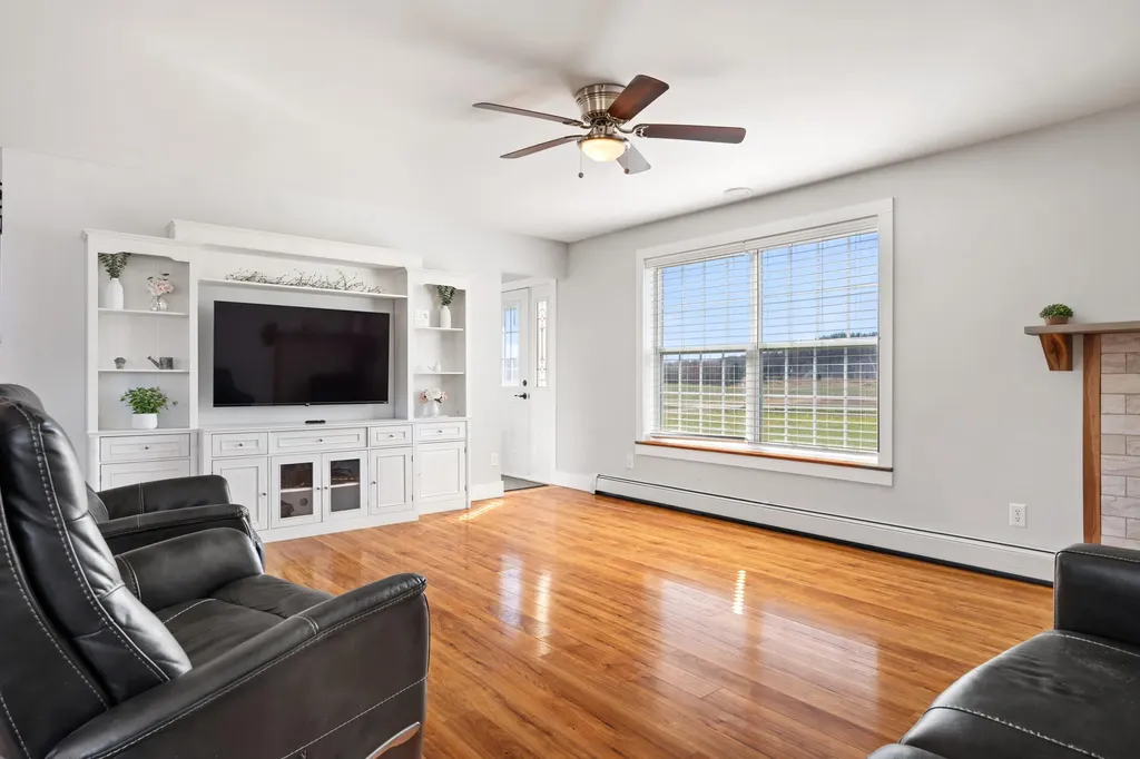 251 Coles Corner Road Winterport ME 04496