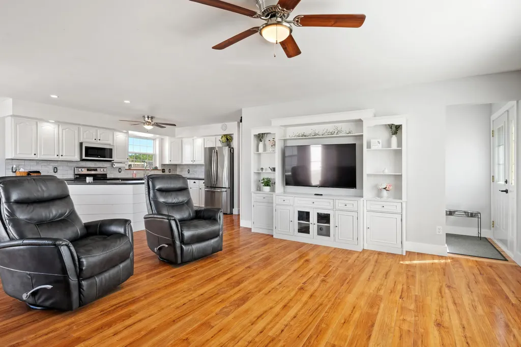 251 Coles Corner Road Winterport ME 04496