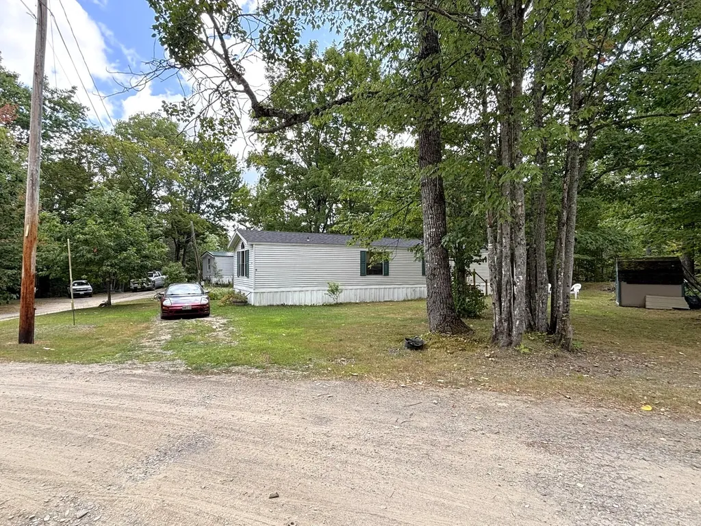 434 Tate Road Corinth ME 04427