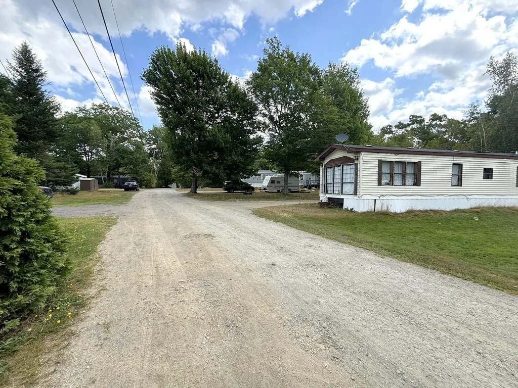 434 Tate Road Corinth ME 04427