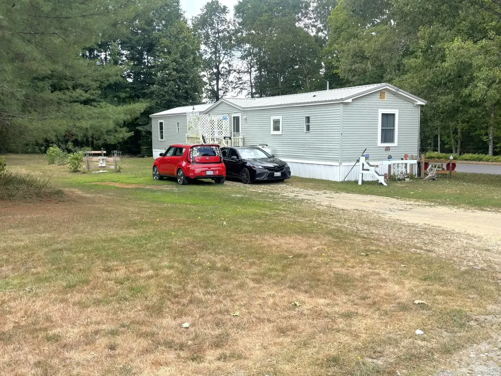 434 Tate Road Corinth ME 04427