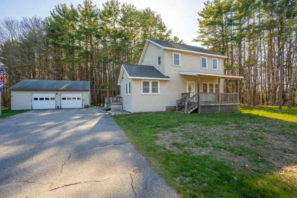 284 Log Cabin Road Arundel ME 04046