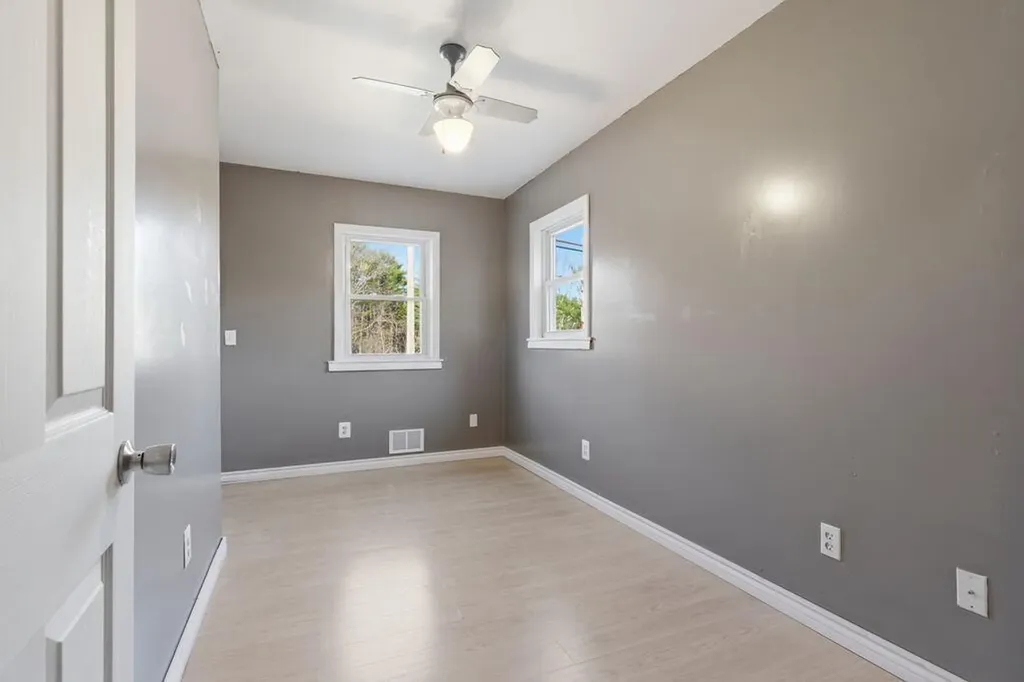 284 Log Cabin Road Arundel ME 04046