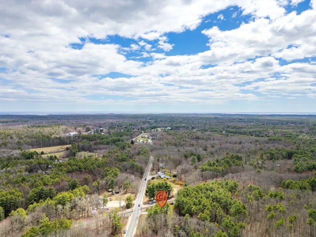 284 Log Cabin Road Arundel ME 04046