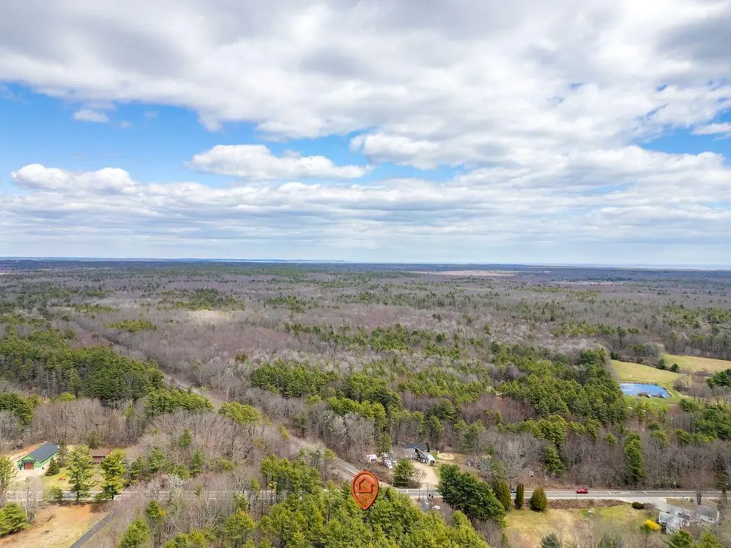 284 Log Cabin Road Arundel ME 04046