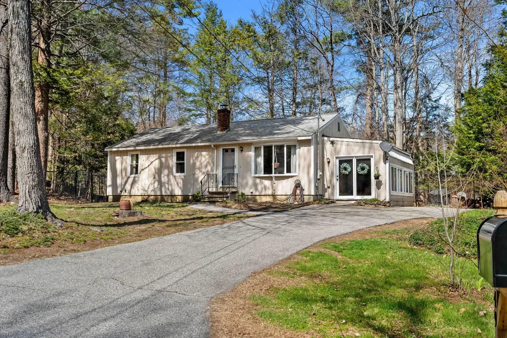 49 Barbara Street Sanford ME 04083