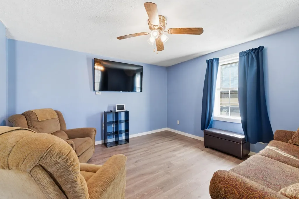 286 Ossipee Trail Limington ME 04049