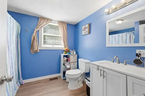 286 Ossipee Trail Limington ME 04049