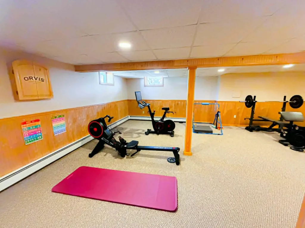 21 Longmeadow Drive Veazie ME 04401