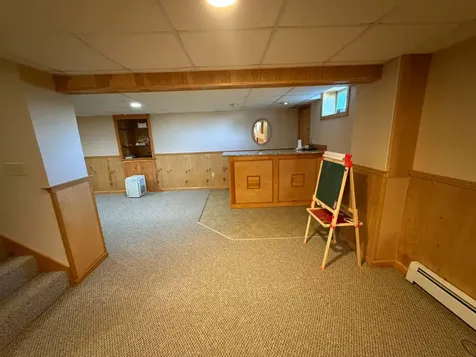 21 Longmeadow Drive Veazie ME 04401