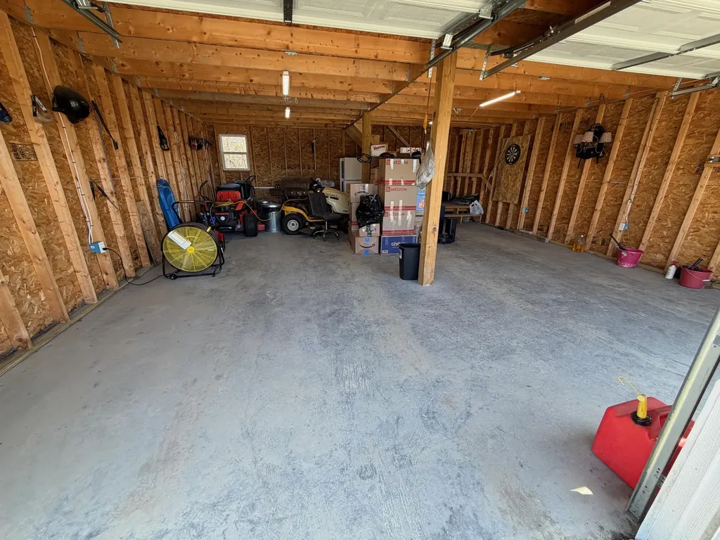 80 Smart Road Parkman ME 04443