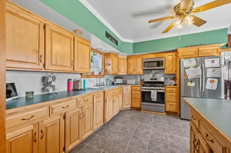 28 Easy Street Canaan ME 04924