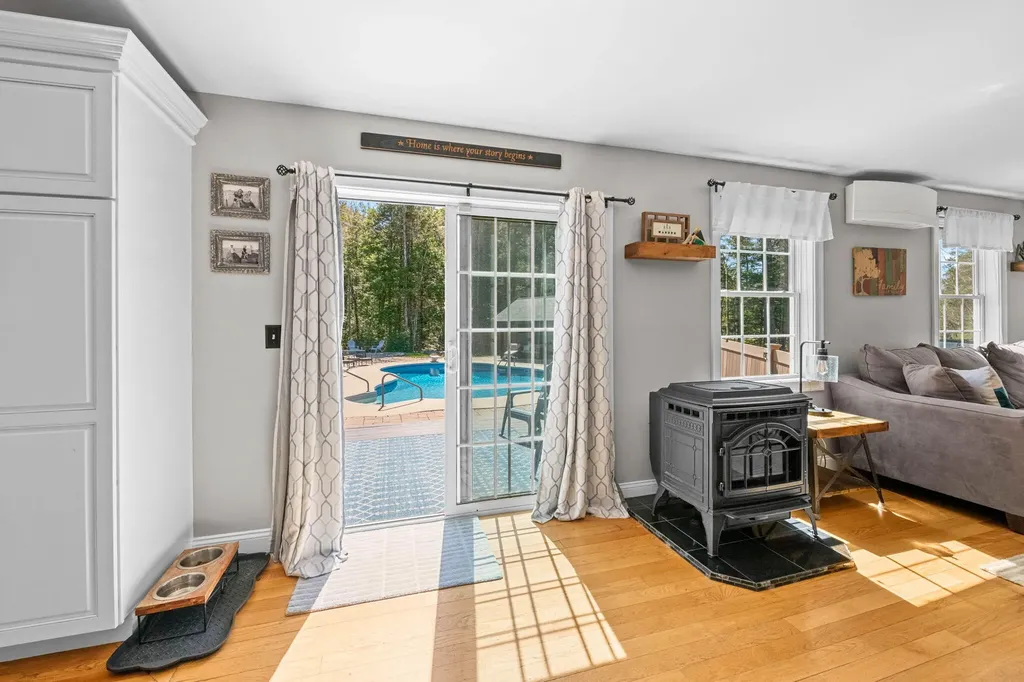 11 Crossridge Drive Windham ME 04062