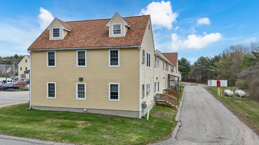 433 Us Route 1 York ME 03909