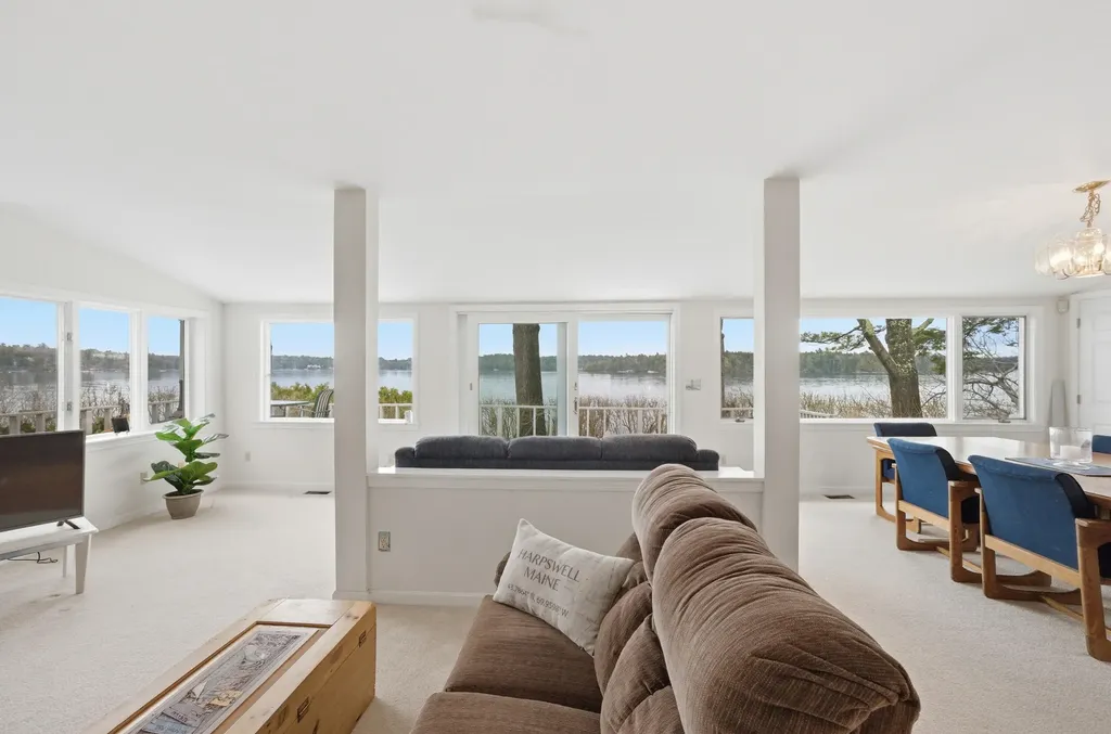 37 & 38 South Dyers Cove Road Harpswell ME 04079