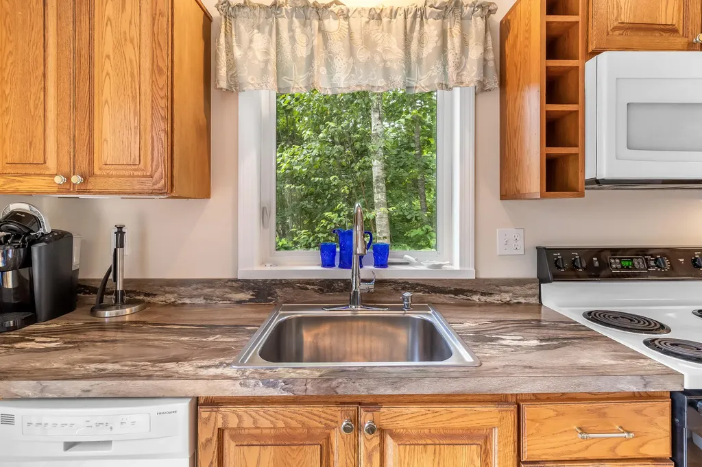 37 & 38 South Dyers Cove Road Harpswell ME 04079