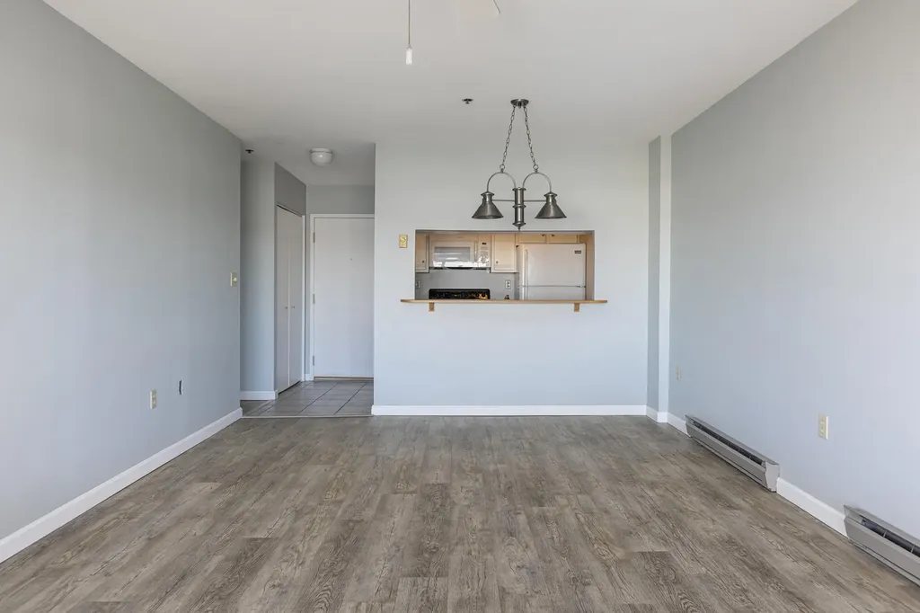 148 Breakwater Drive South Portland ME 04106