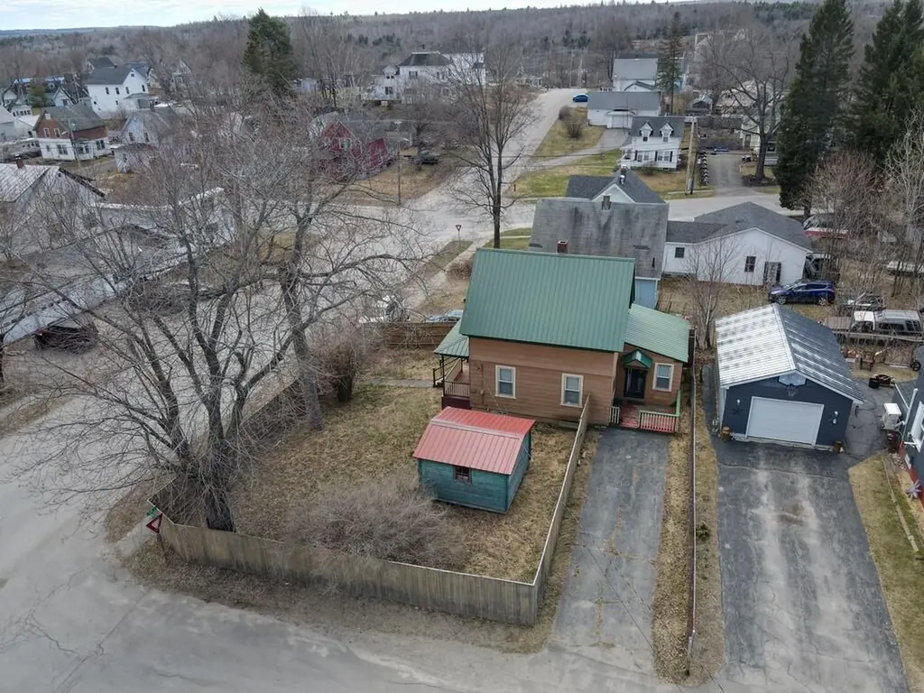 12 Elm Street East Millinocket ME 04430