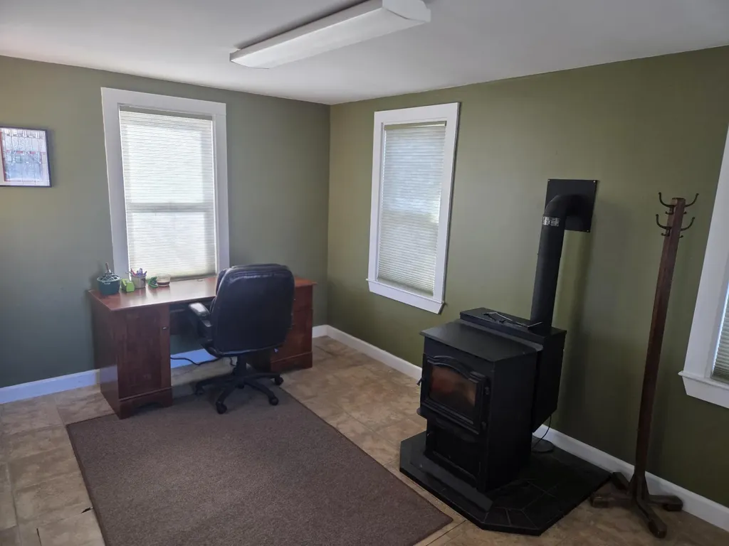 12 Elm Street East Millinocket ME 04430