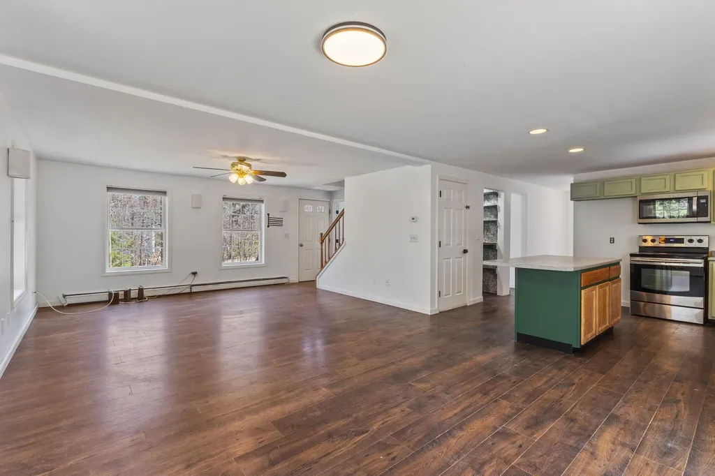21 Bruschi Road Windham ME 04062
