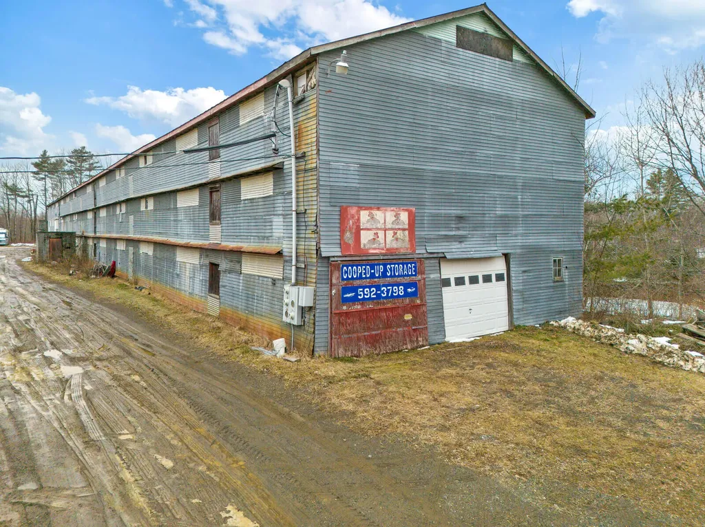 160 Nelson Road Vassalboro ME 04989