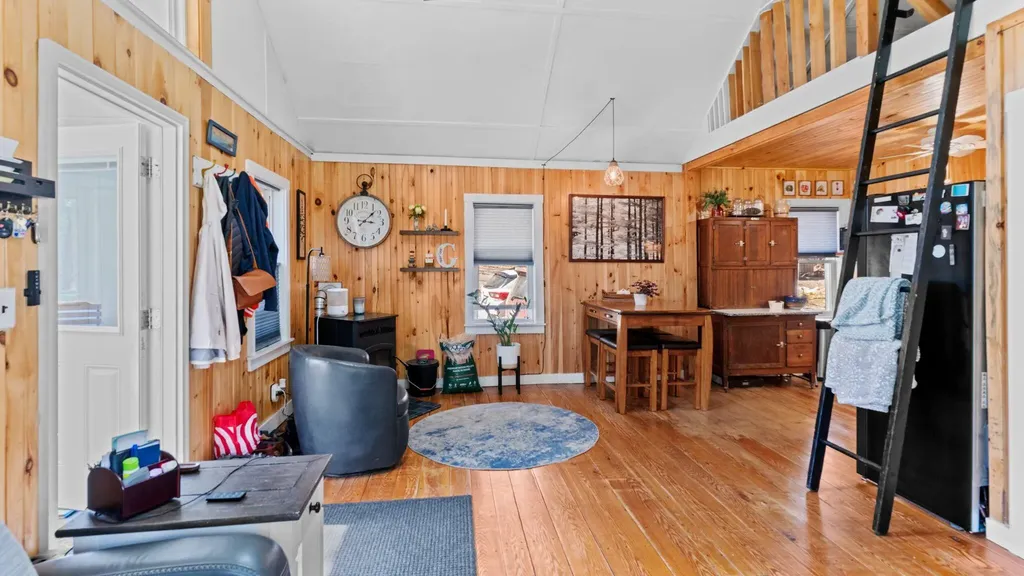 510 Sunflower Lane E Sidney ME 04330